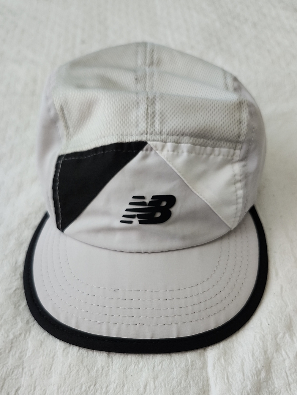New Balance Unisex Archive 5 Panel Performance Running Hat Cap White Grey